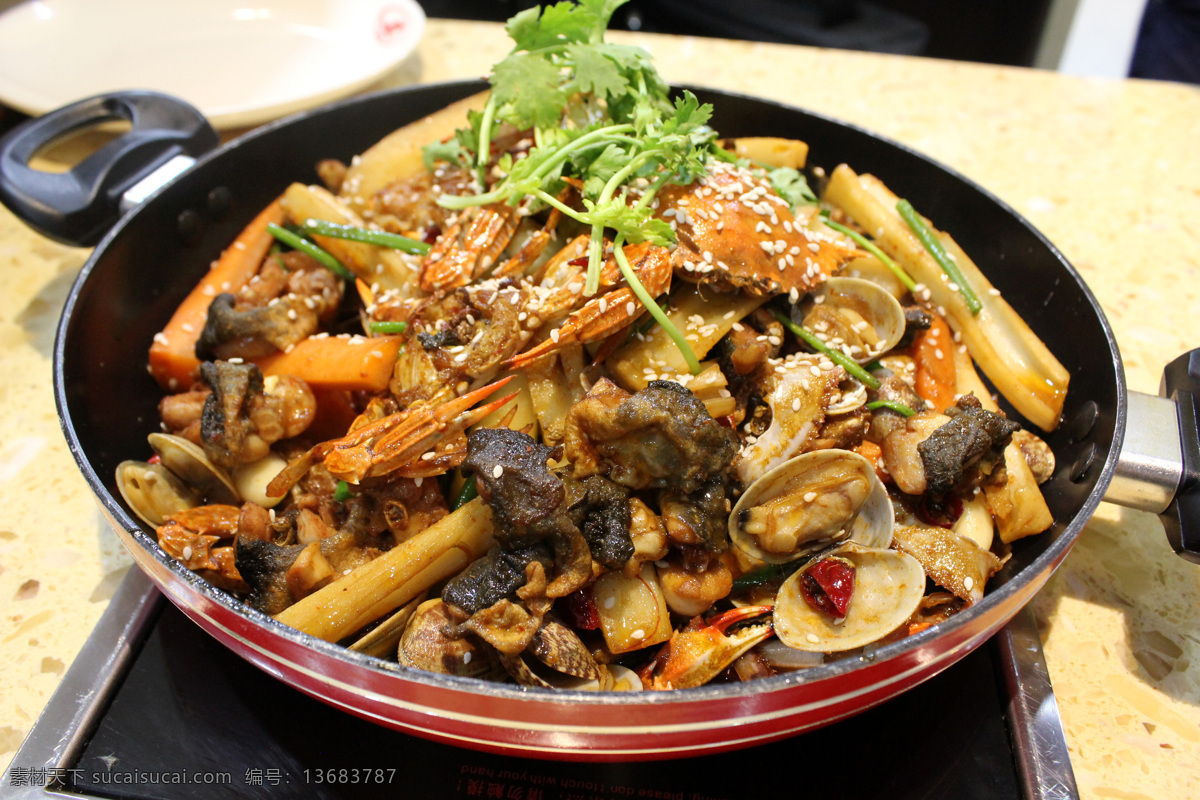 干 锅 什锦 海鲜 餐饮美食 传统美食 干锅 火锅 螃蟹 虾 干锅什锦海鲜 什锦海鲜 花甲 圣子 psd源文件 餐饮素材