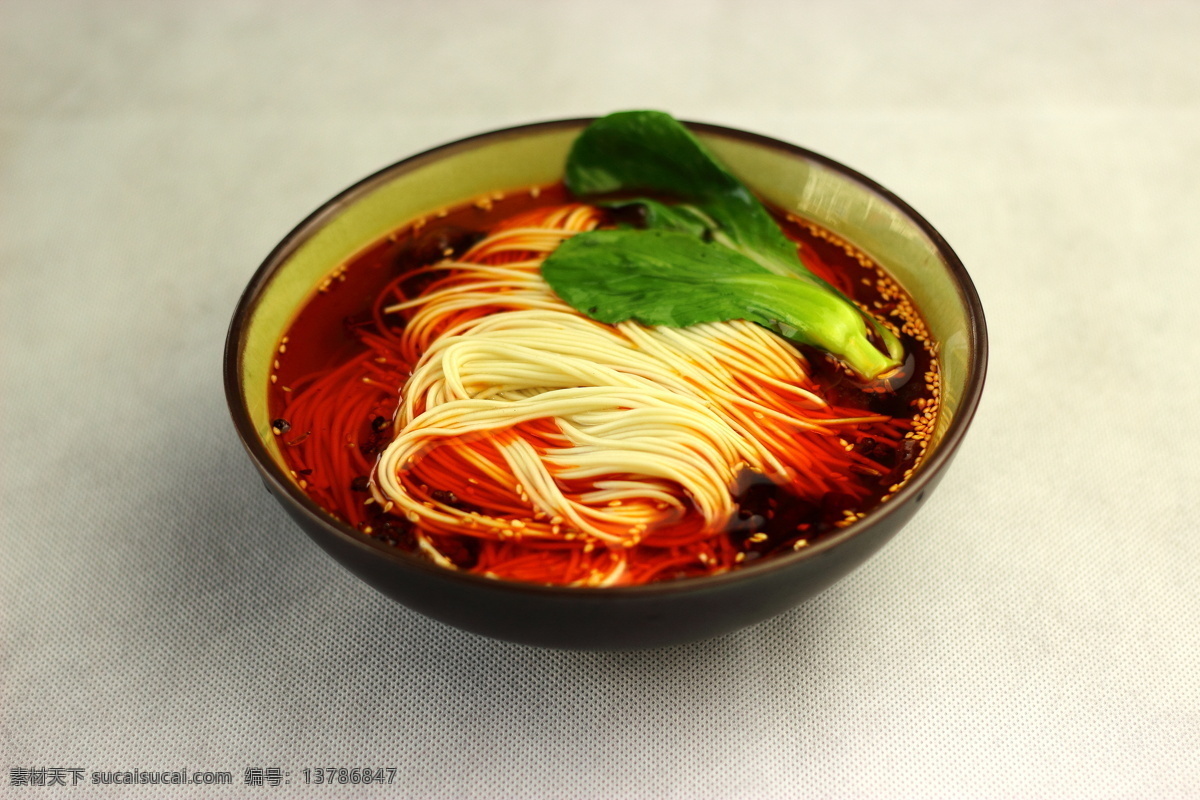 麻辣小面 重庆特色小面 麻辣拉面 重庆小面 红油拉面 川味小面 餐饮美食 传统美食