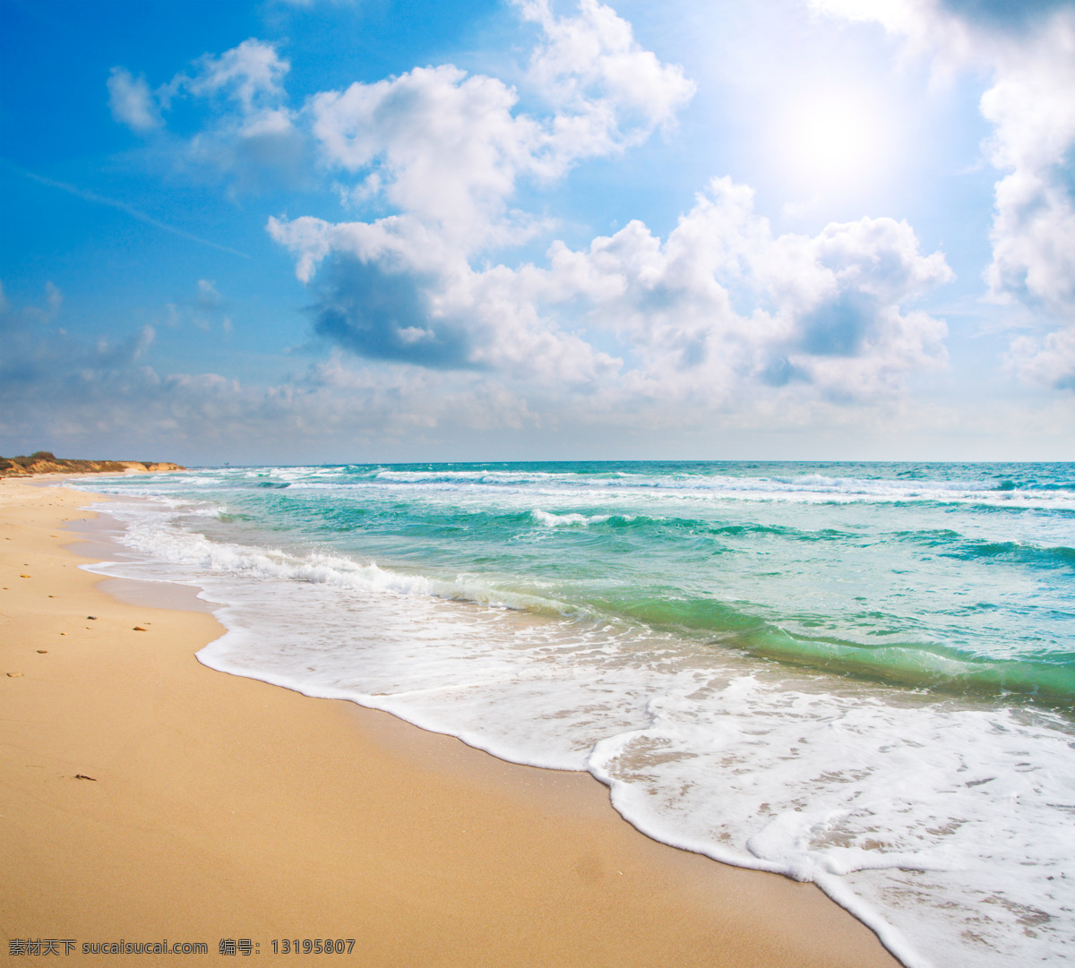 美丽 海滩 风景 海边风景 沙滩 大海 海浪 美丽风景 美丽风光 蓝天白云 摄影图 高清图片 大海图片 风景图片