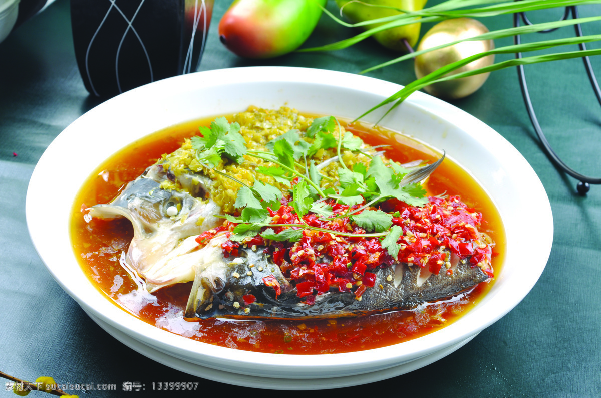 双色鱼头 鱼头 湘菜 美食 美食摄影 经典湘菜 菜品摄影 传统美食 餐饮美食