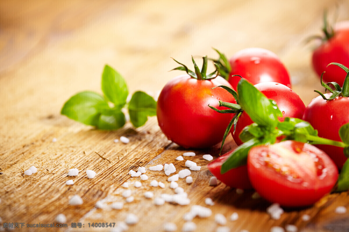 有机 蔬菜 诱人 西红柿 酸甜 番茄 水果 红色 绿色 绿叶 养殖 植物 饭 有机食品 食品 芝麻 环保 无污染 生物世界