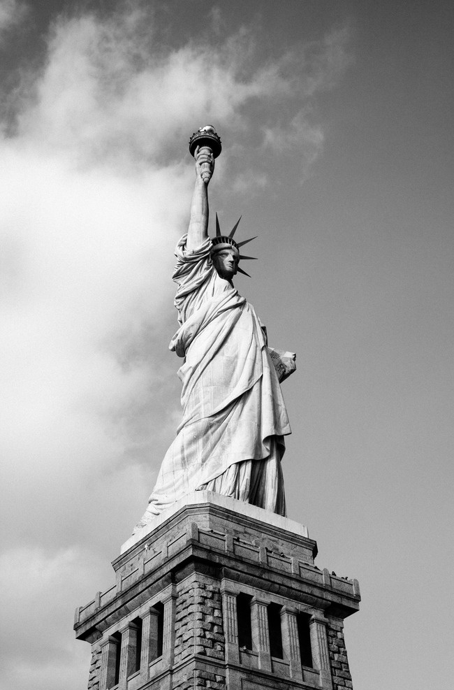 黑白 自由 女神像 自由女神 美国 火炬 专业大图素材 建筑园林 雕塑