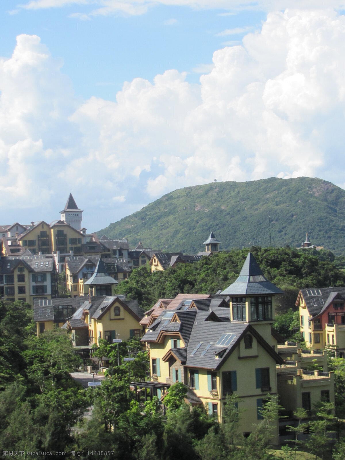 别墅区 深圳 东部华侨城 别墅 天空 山林 树木 建筑 山水风景 自然景观